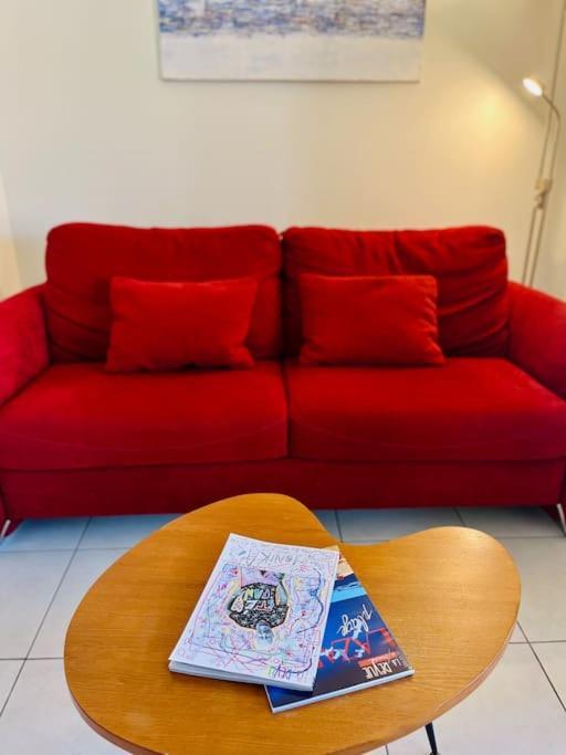 "Clavel 26" Joli T2 En Duplex A 3 Min Des Halles Sète Zewnętrze zdjęcie