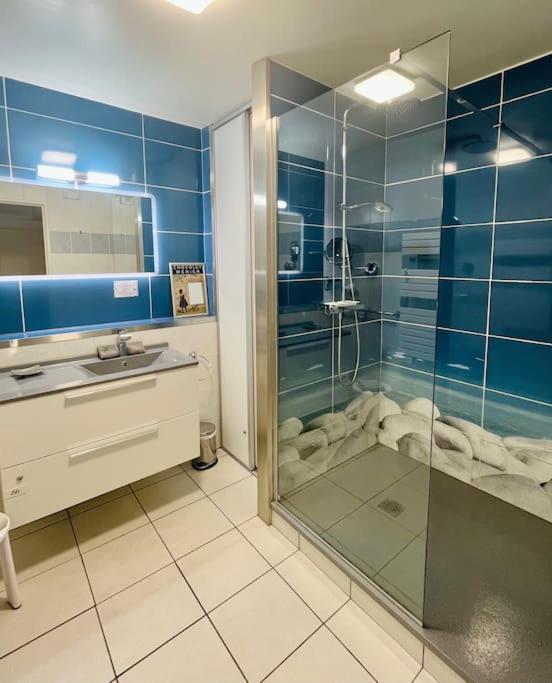 "Clavel 26" Joli T2 En Duplex A 3 Min Des Halles Sète Zewnętrze zdjęcie